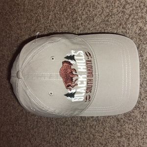 South Dakota Black Hills Beige Unisex Snap-on Hat OS